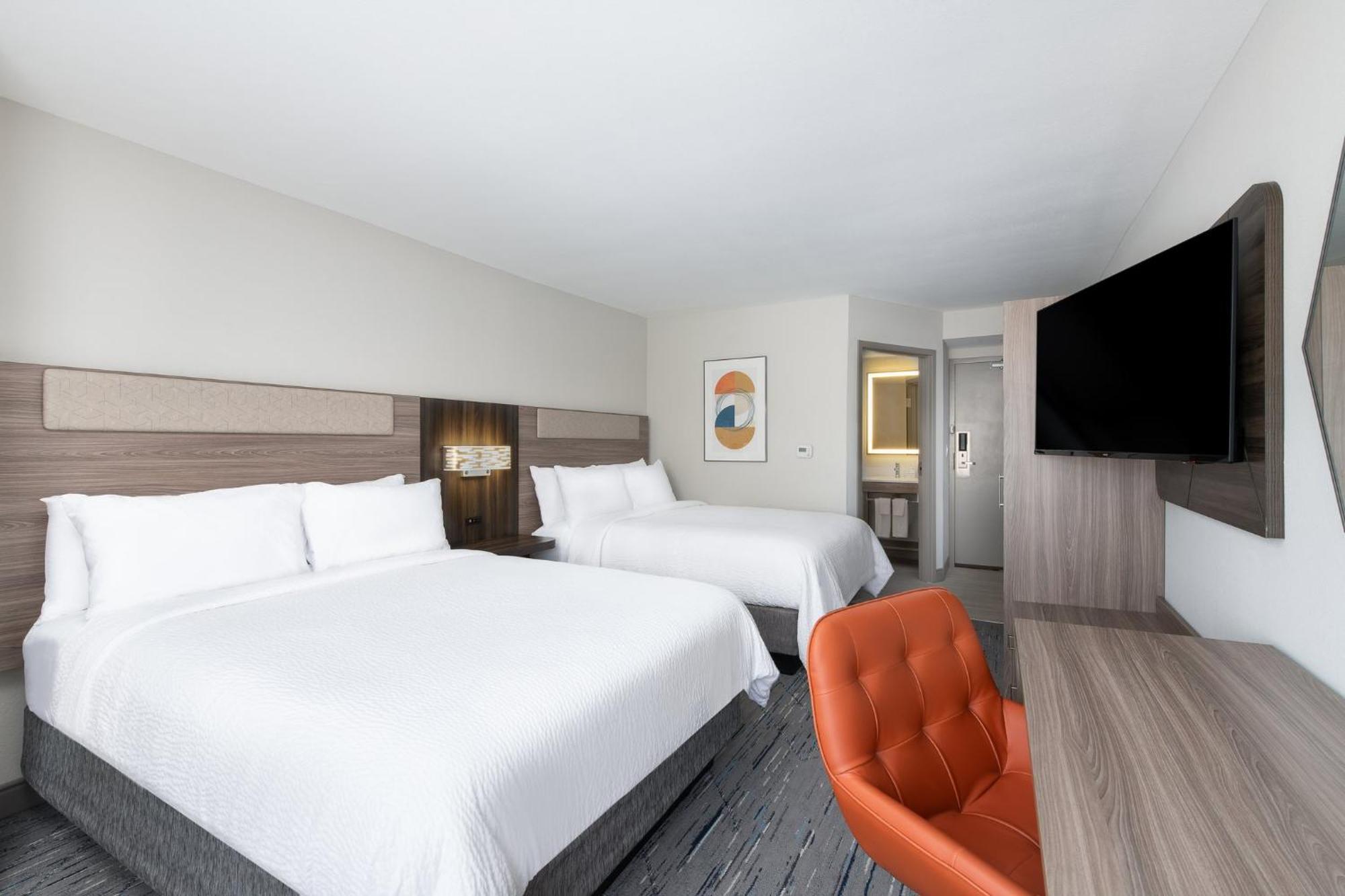 Holiday Inn Express Atlanta West - Theme Park Area By Ihg Литиа Спрингс Екстериор снимка