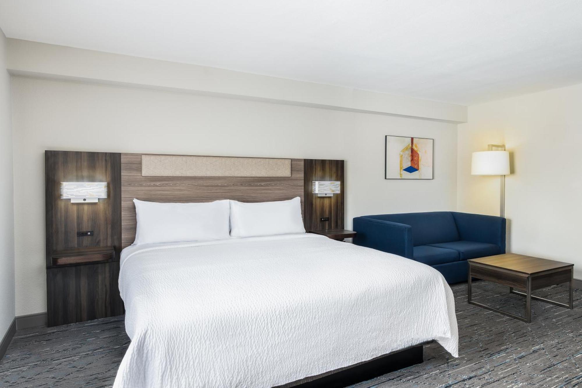 Holiday Inn Express Atlanta West - Theme Park Area By Ihg Литиа Спрингс Екстериор снимка